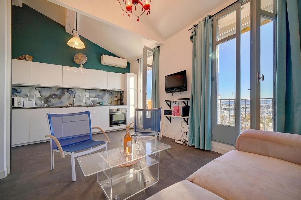 Apartment Exceptionnel 3 Pieces Avec Terrasse Vue Sur Vieux Port Centre L! A2b195 Cannes
