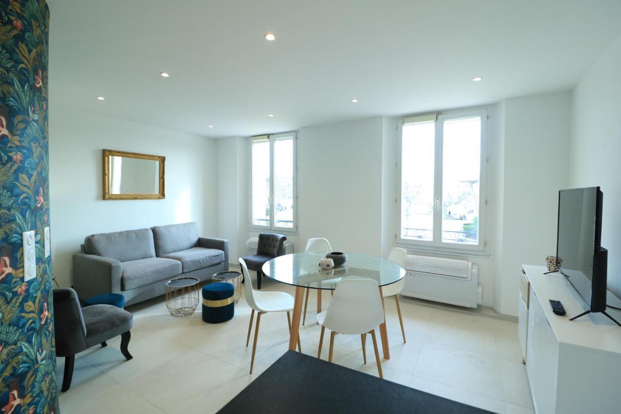 Lumineux 3 Pieces Renove Face Au Port L! A2b218 *
