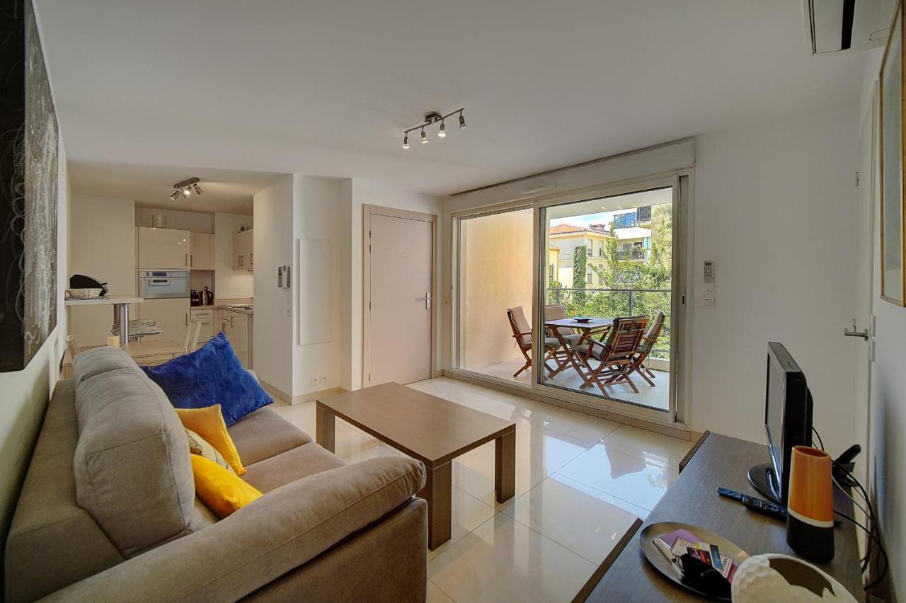 2 Pieces Moderne Avec Terrasse Et Parking A 3mn Des Plages !l- A1b230 Apartment *