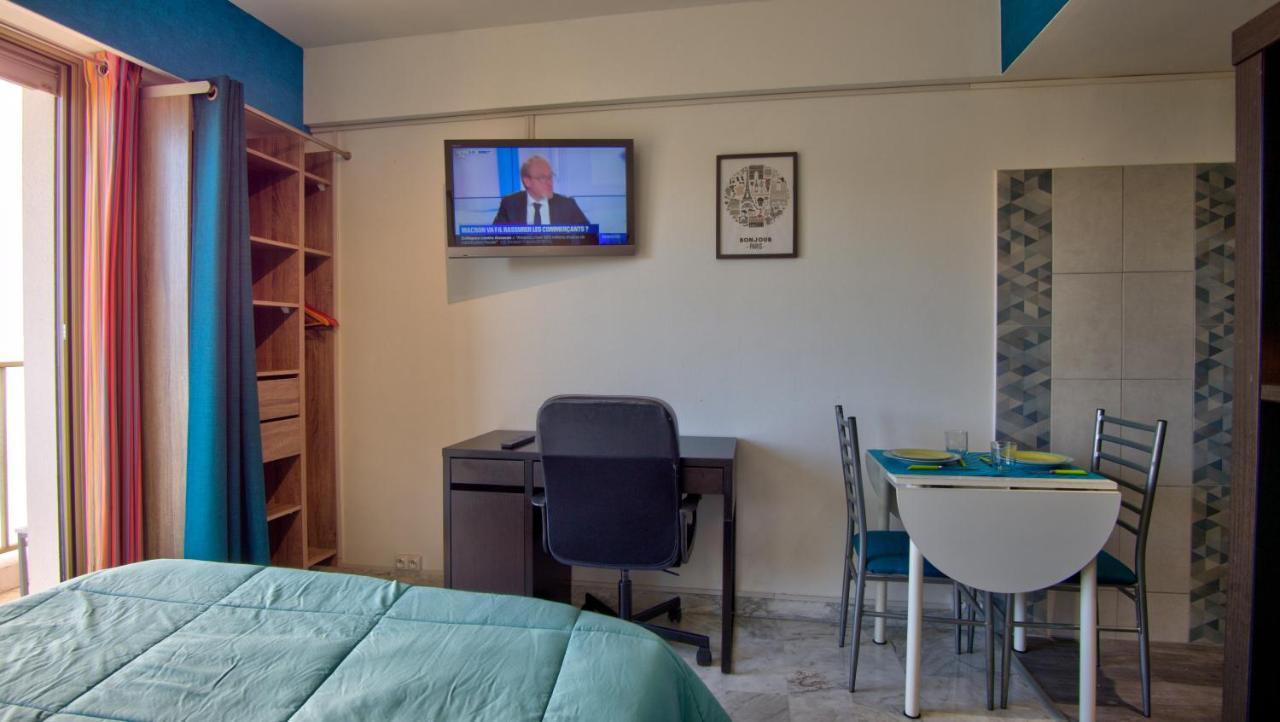 Hébergement de vacances 3 Starsstudio54 23 Ave Laugier100m Plages Mistral Cannes