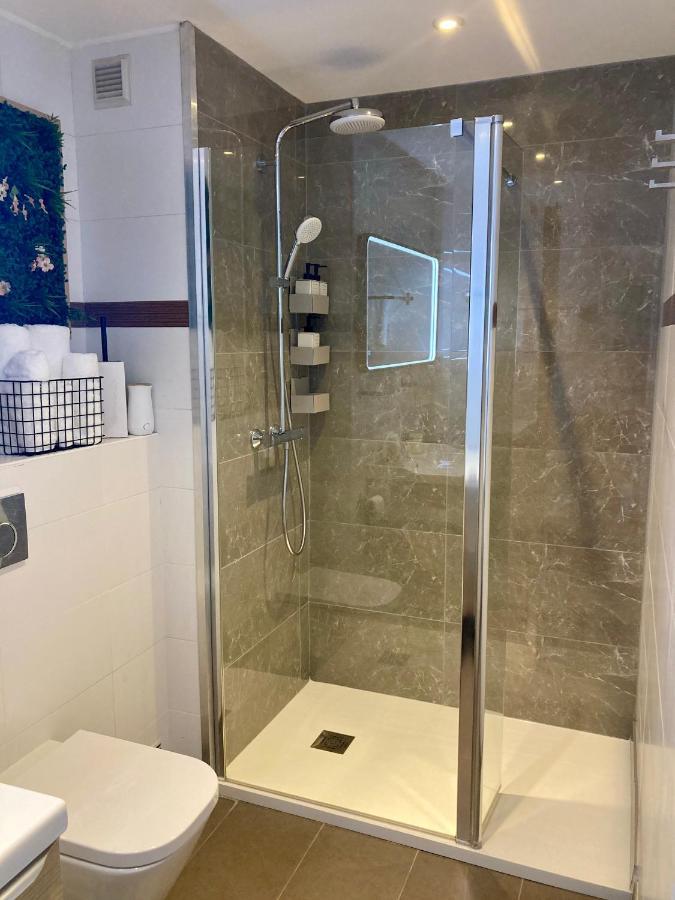 Couette-café Cannes City B&B 3*