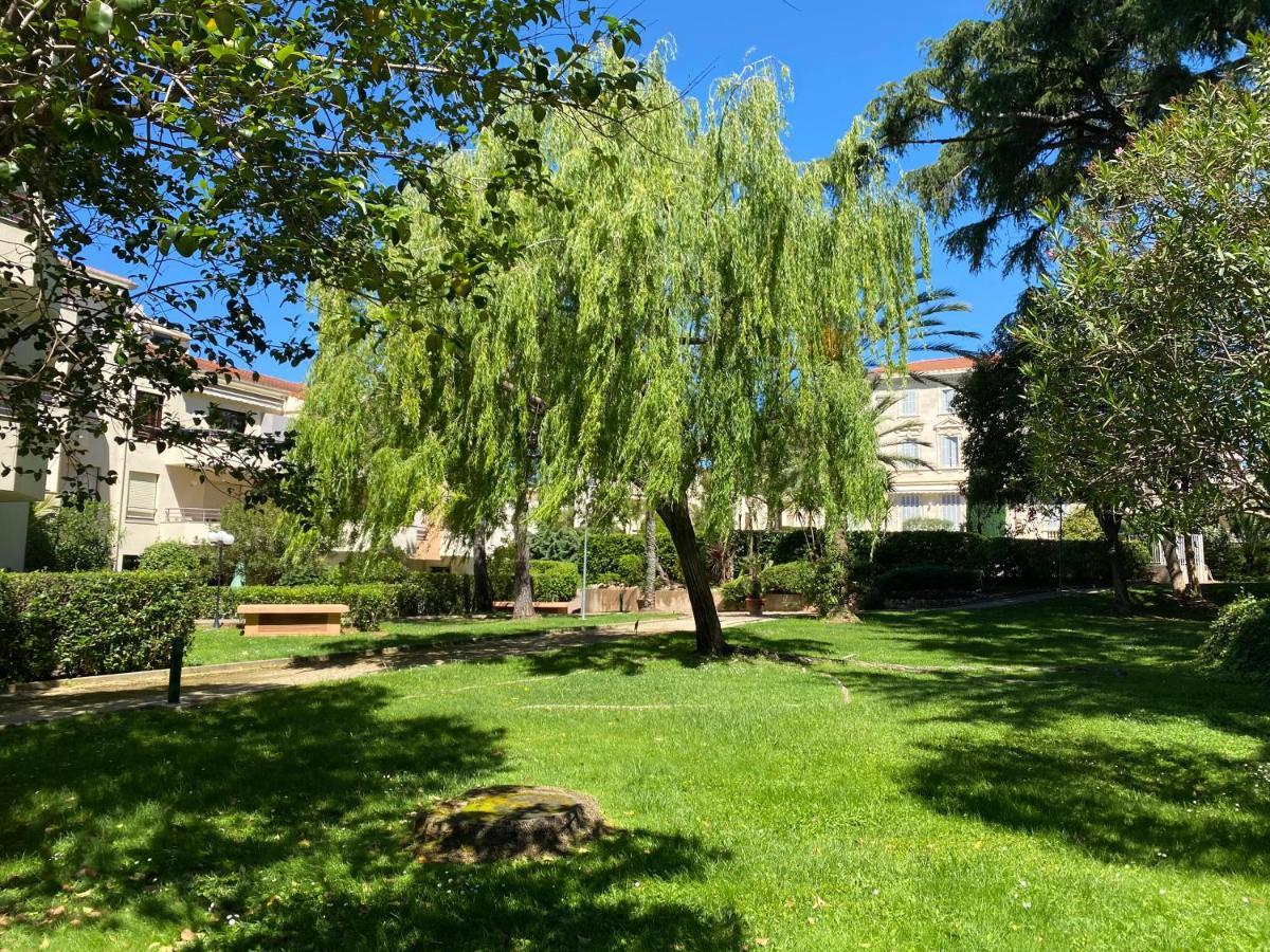 Paradise Center With Pool And Park Le Lys Apartment Cannes