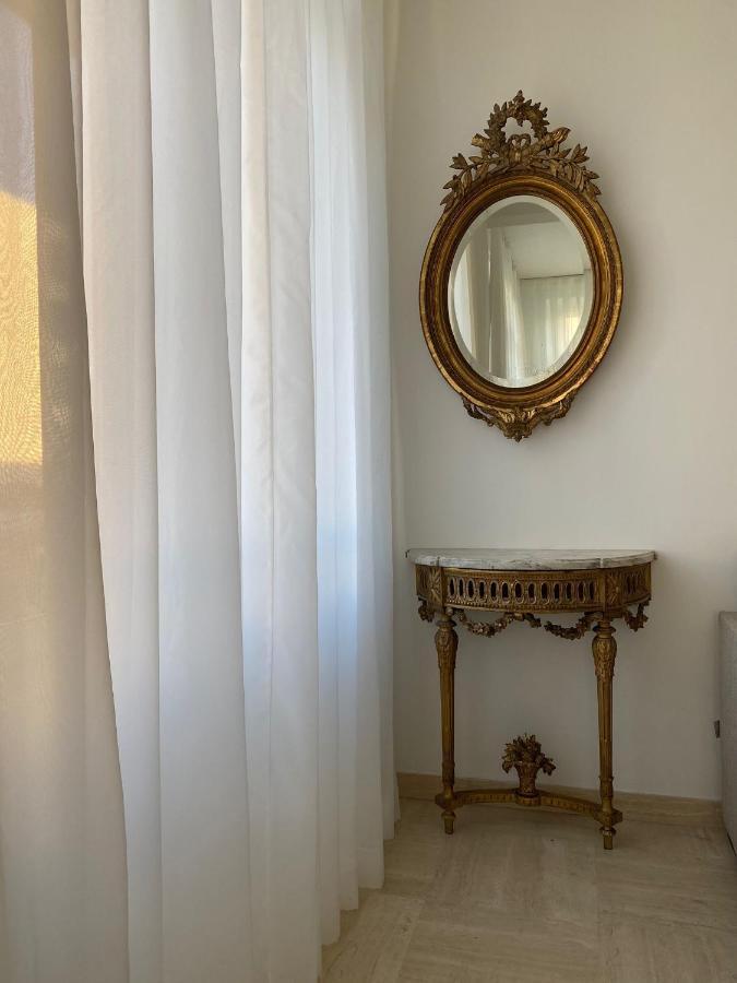 Beautiful 2mn Walking Distance From La Croisette And The Apartment *