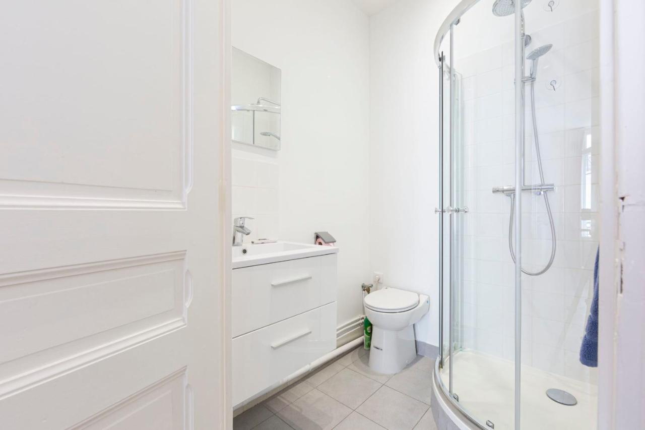 Cosy 27 M2 In Rue D'antibes&croisette