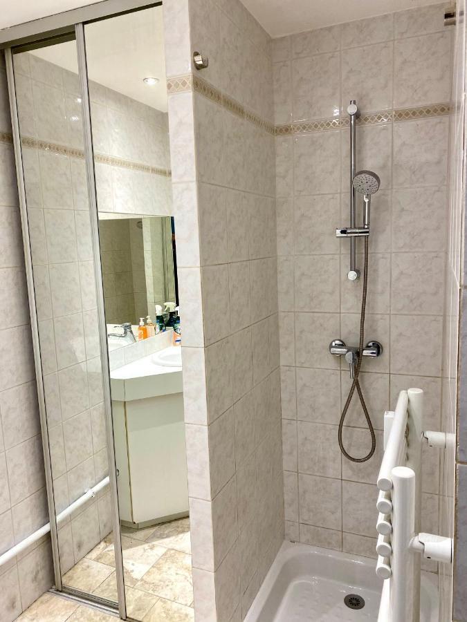 Studio With Terrasse, 5min Walking To The Croisette And Apartment Cannes