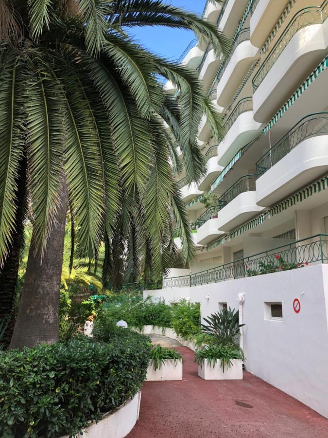Oasis Apartment