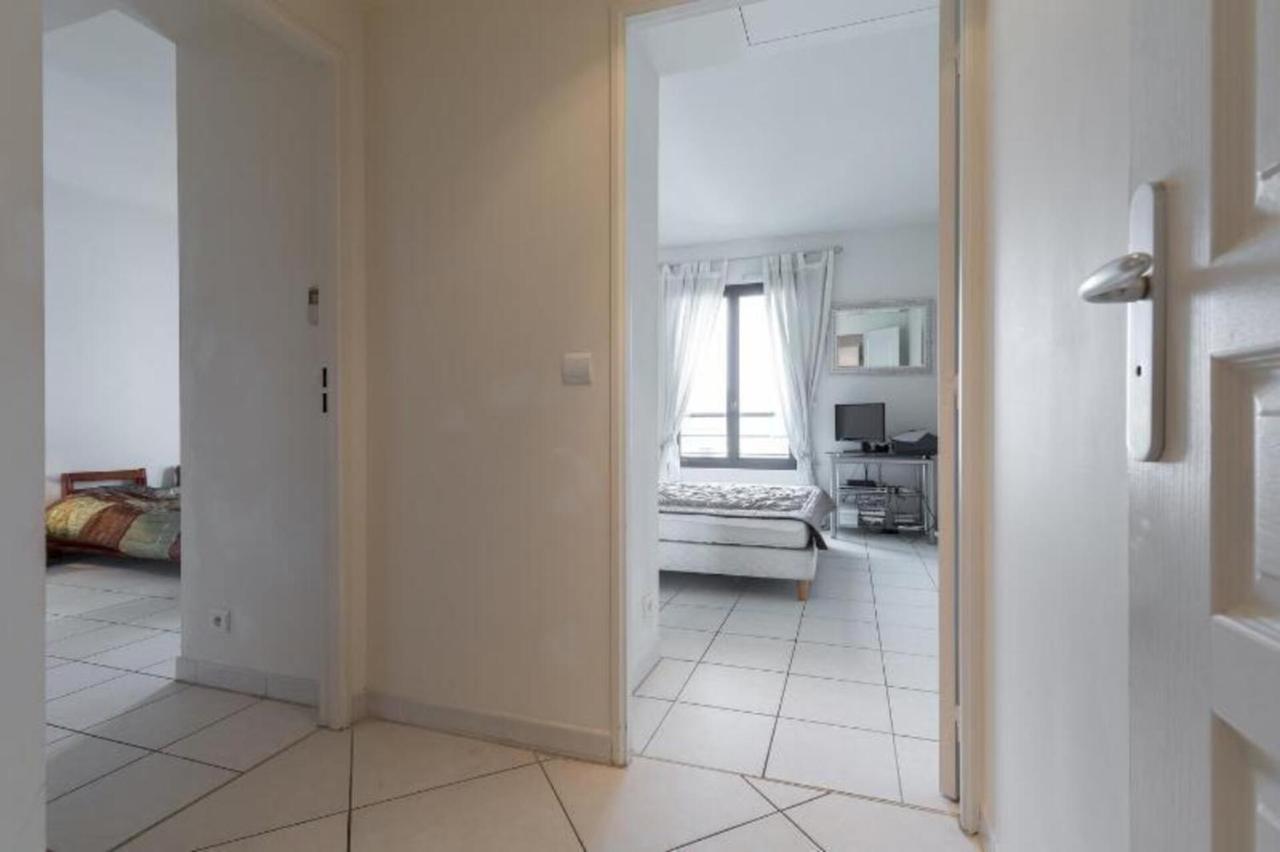 Centre 2mins From Stunning 3-bed *