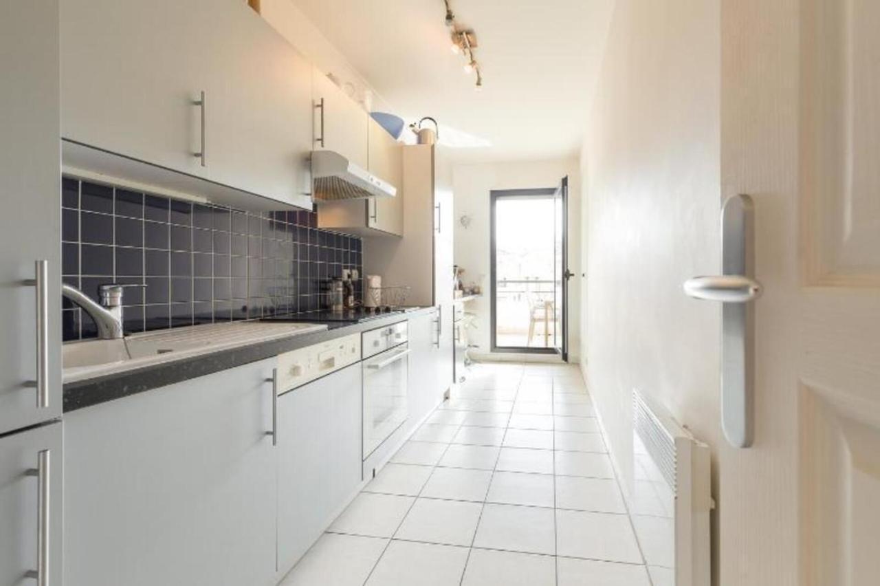 Apartment Centre 2mins From Stunning 3-bed *