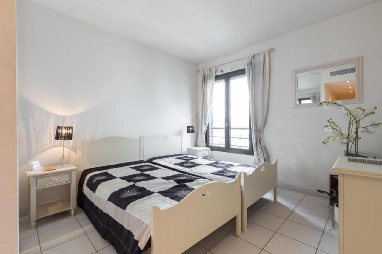 Apartment Centre 2mins From Stunning 3-bed