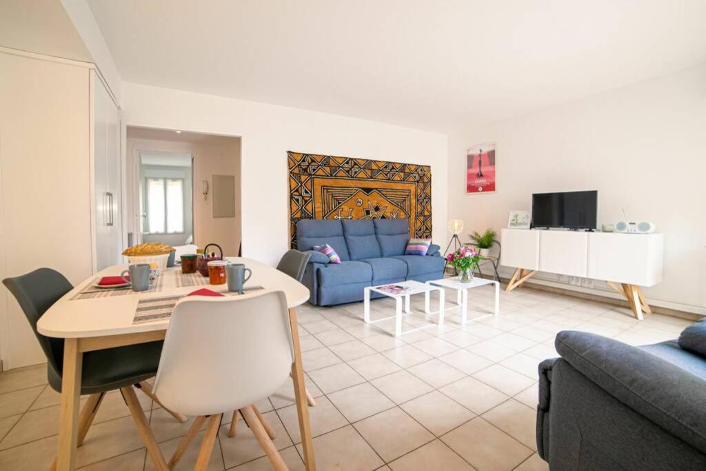 Les Palmiers Apartment