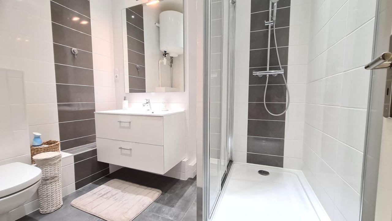 Zone Pietonne, Logement 4 Personnes Climatise Avec Terrasse Apartment Cannes