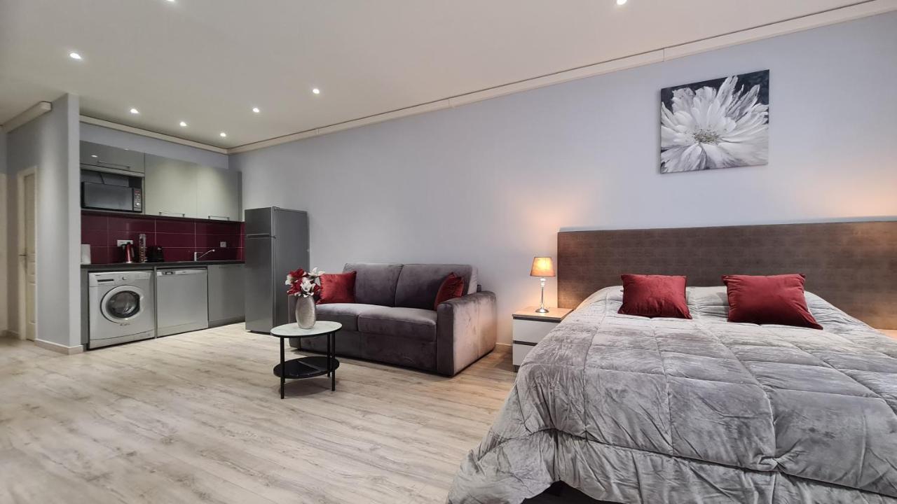 Zone Pietonne, Logement 4 Personnes Climatise Avec Terrasse Apartment *