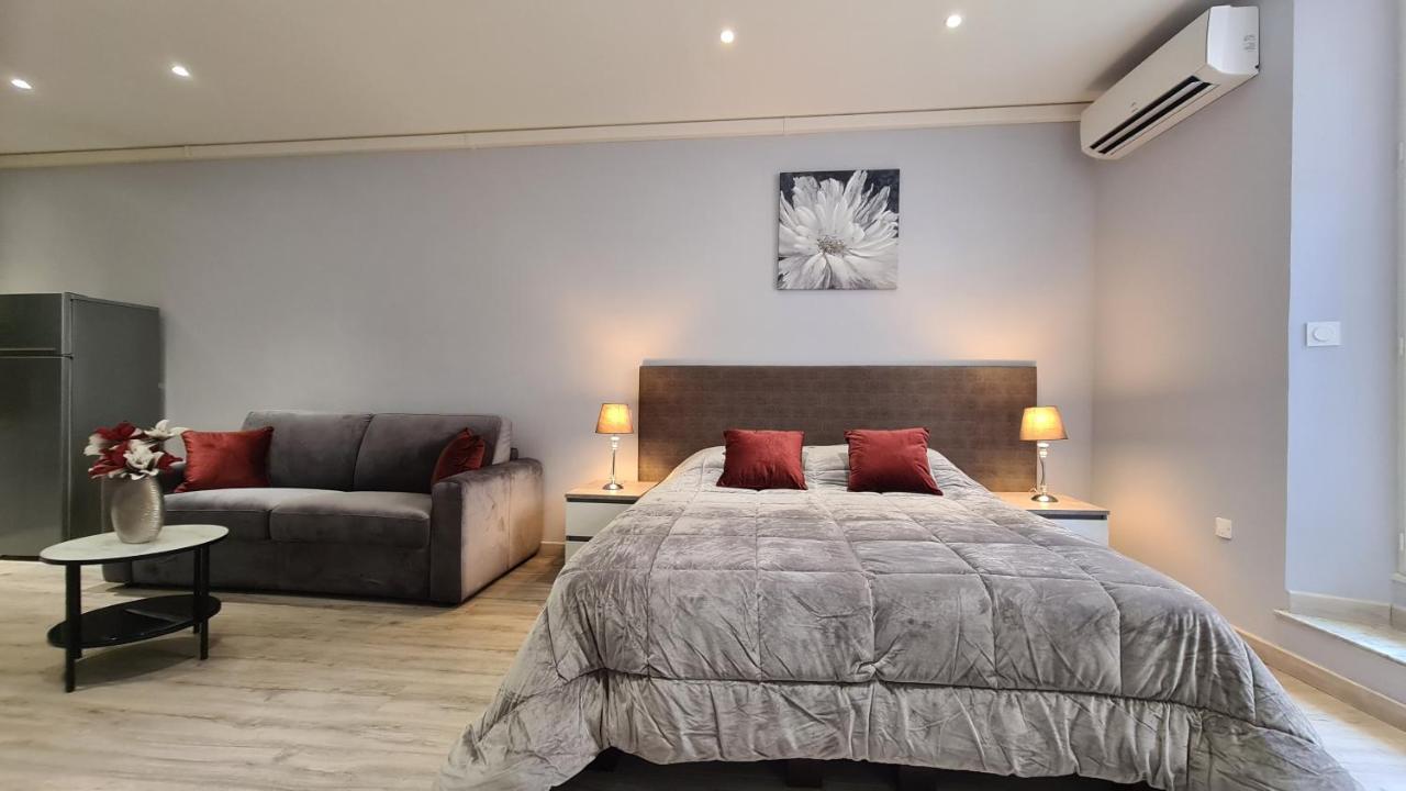 Apartment Zone Pietonne, Logement 4 Personnes Climatise Avec Terrasse *
