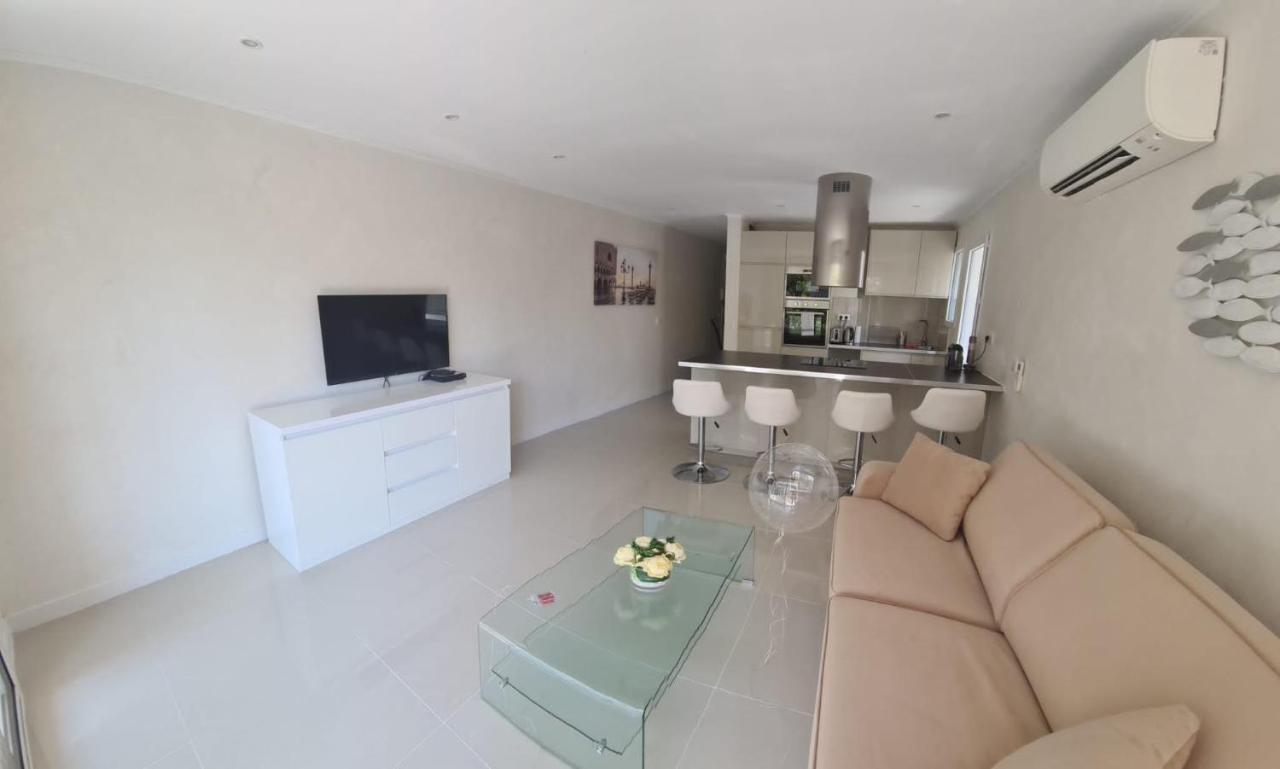 Oasis Cannes