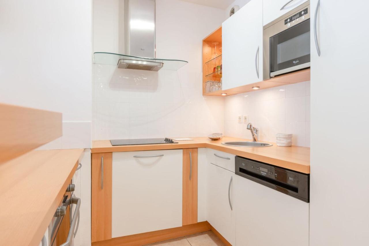 3-room In Prestigious Apartment *