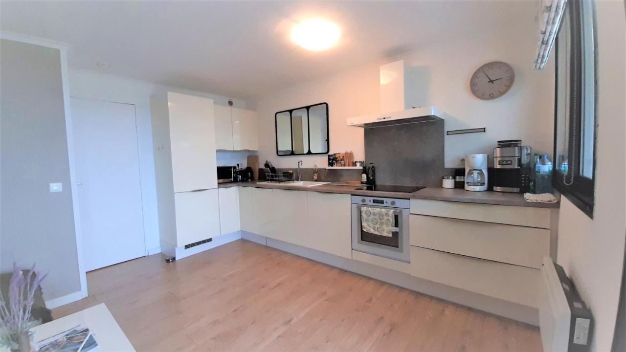 & Apartment *