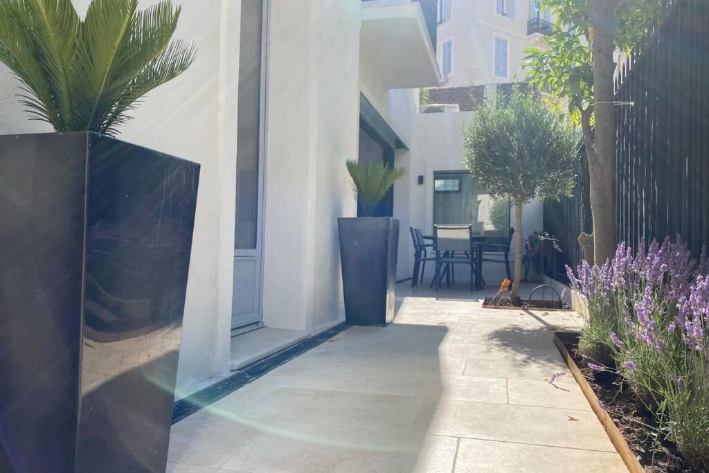C081-magnifique Maison - Vallergues Ferienhaus Cannes