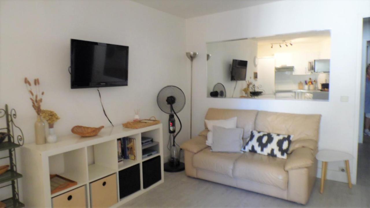 2mn/45m2/vue Mer/inernet/clim/parking Prive *