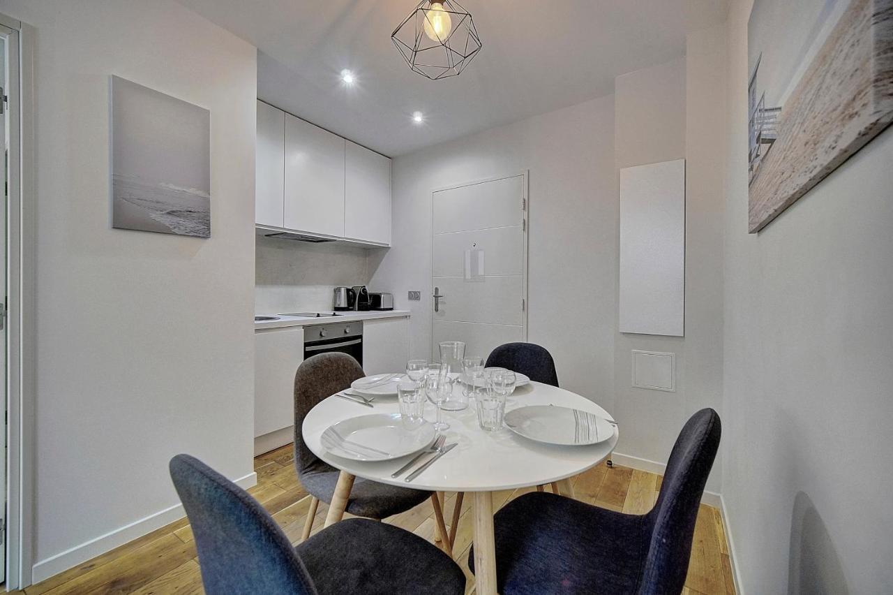 Appartement Dahlia - 200m Plage - 4min Palais - Verrière Côte D’azur *