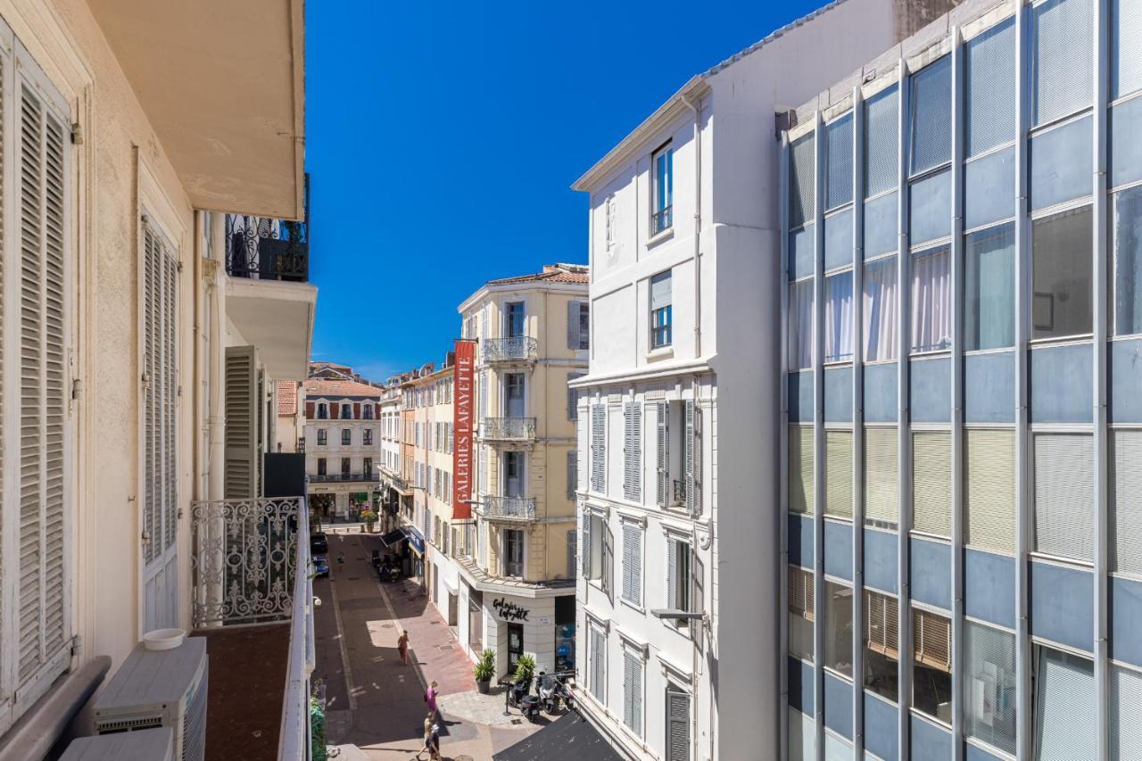 2 Bdrs Downtown & Ac - 3 Minutes To The Palais *