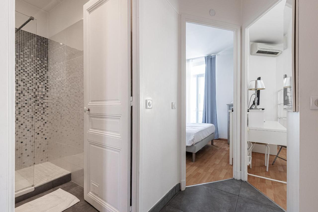 2 Bdrs Downtown & Ac - 3 Minutes To The Palais Appartement