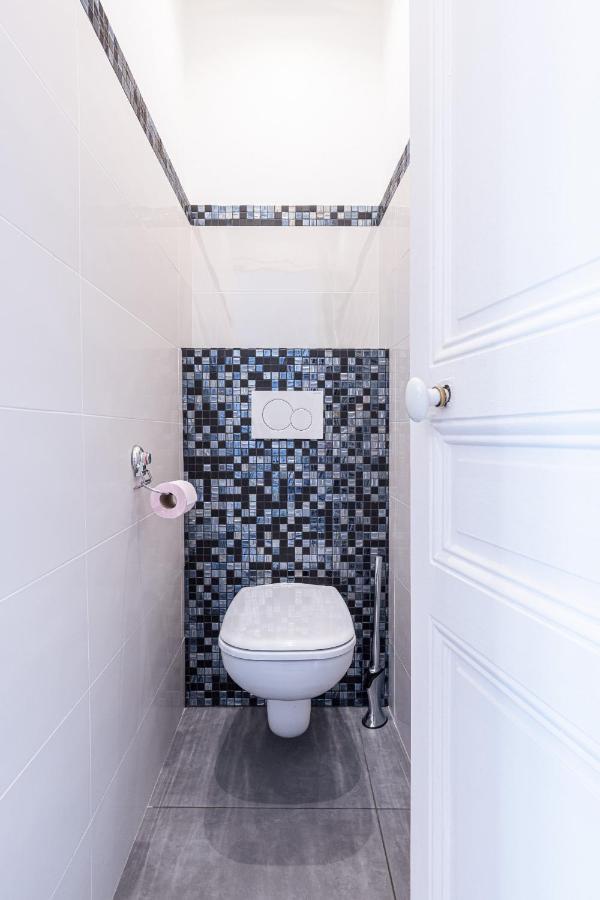 2 Bdrs Downtown & Ac - 3 Minutes To The Palais Cannes