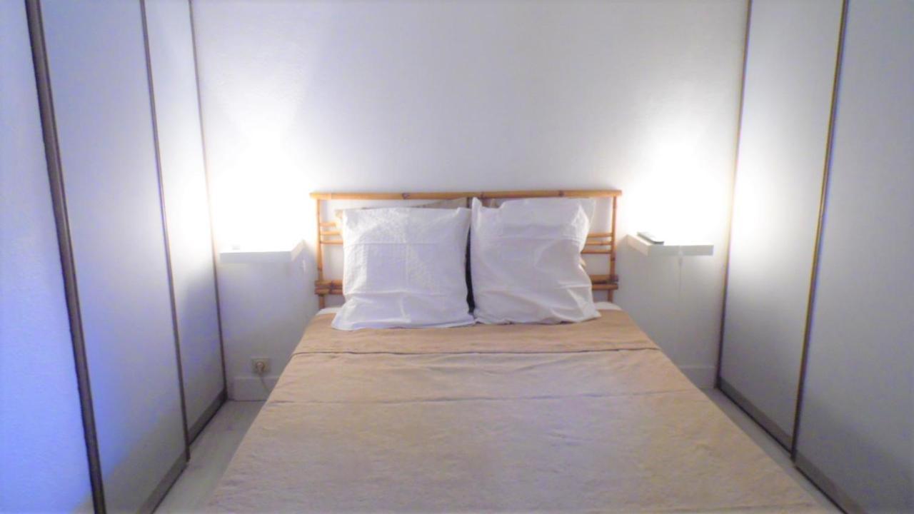 2mn/45m2/vue Mer/inernet/clim/parking Prive