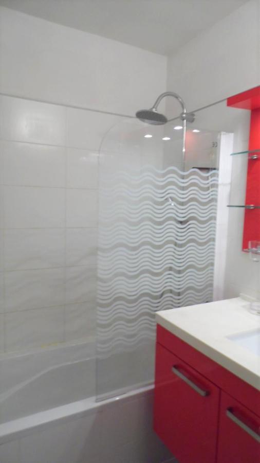 2mn/45m2/vue Mer/inernet/clim/parking Prive Cannes