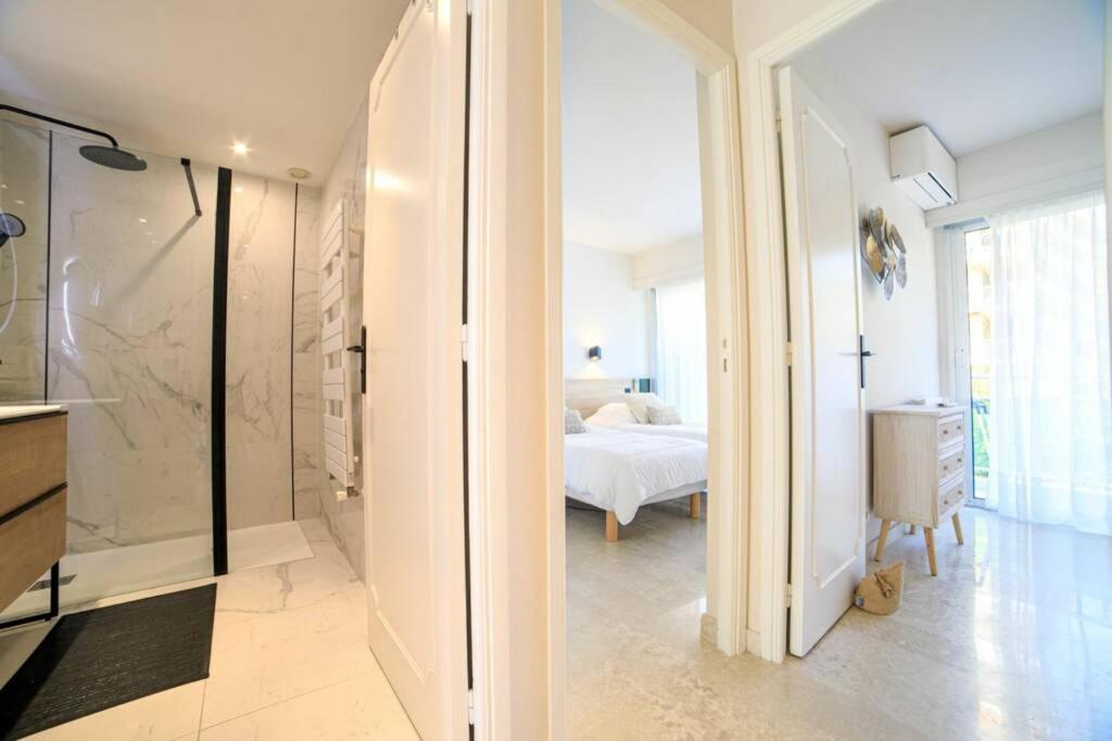 Le Bain De Soleil - Le Bain De Soleil 5 Star Two Bedroom Apartment Cannes