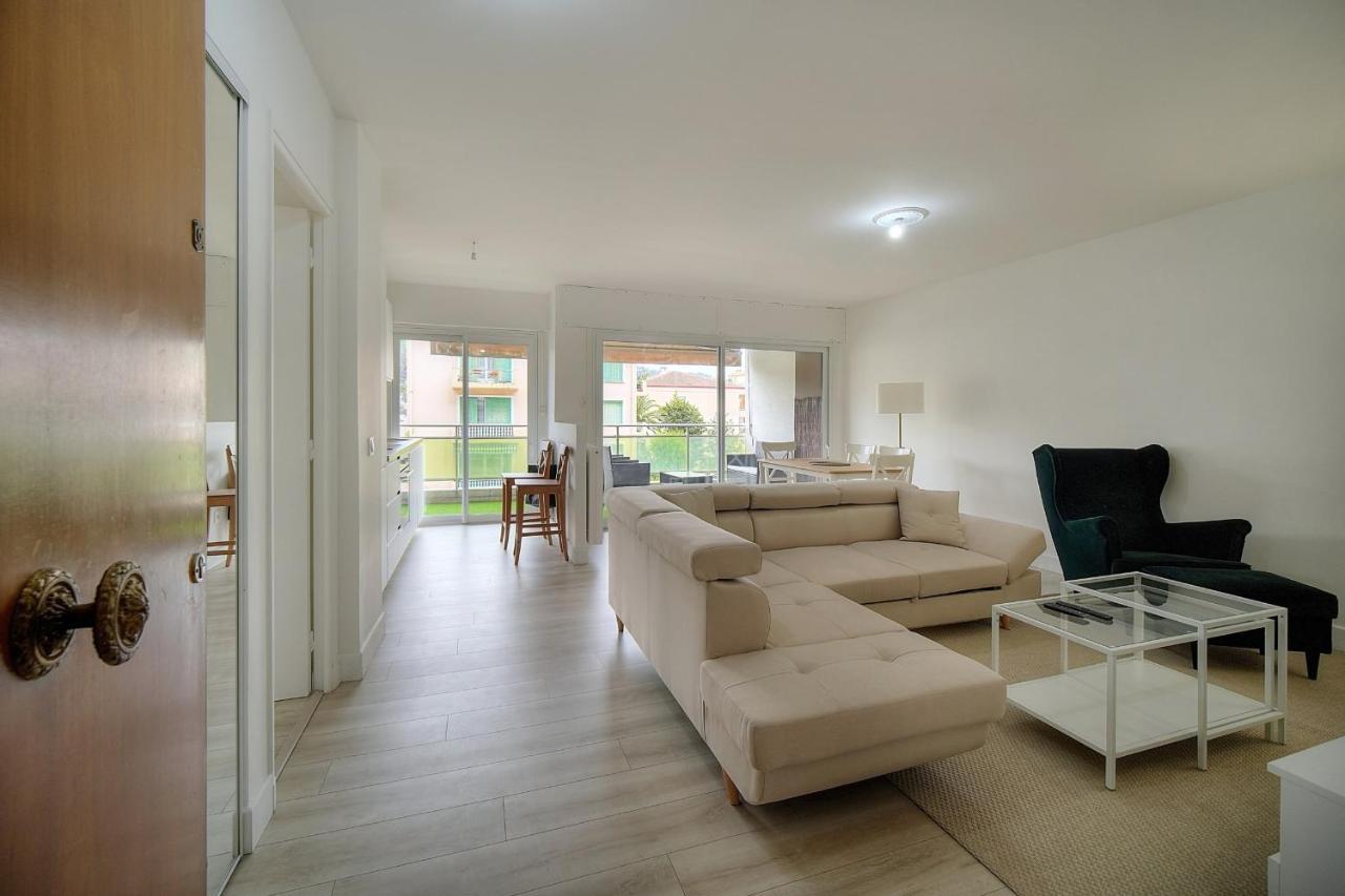 Immogroom - Terrace - Near Shops - Parking - Wifi - Ac Livingroom Apartment