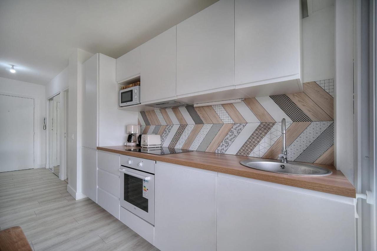 Apartment Immogroom - Terrace - Near Shops - Parking - Wifi - Ac Livingroom Cannes