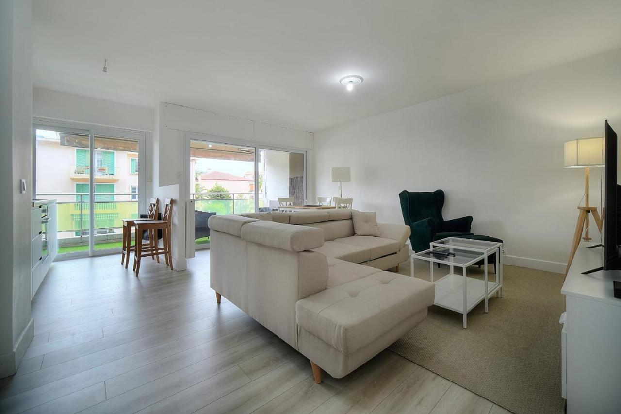 Apartment Immogroom - Terrace - Near Shops - Parking - Wifi - Ac Livingroom *