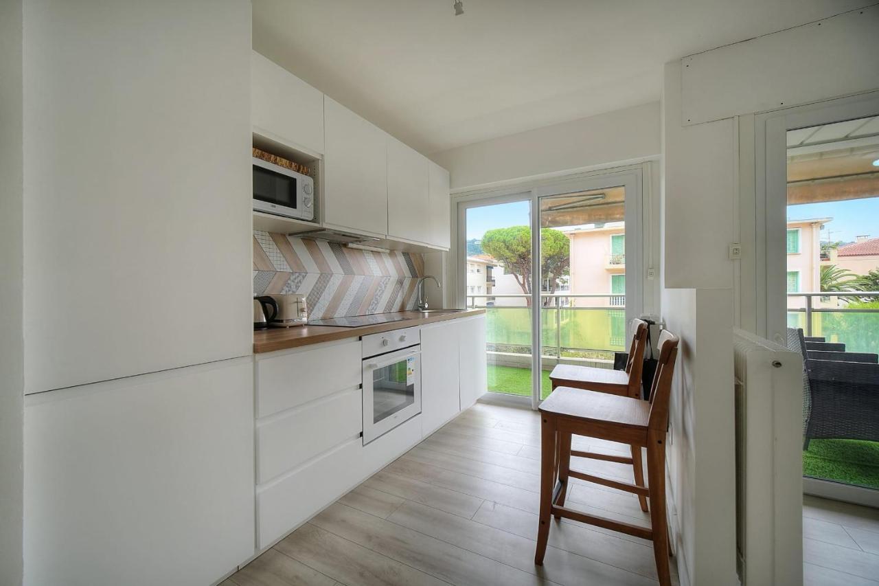 Apartment Immogroom - Terrace - Near Shops - Parking - Wifi - Ac Livingroom