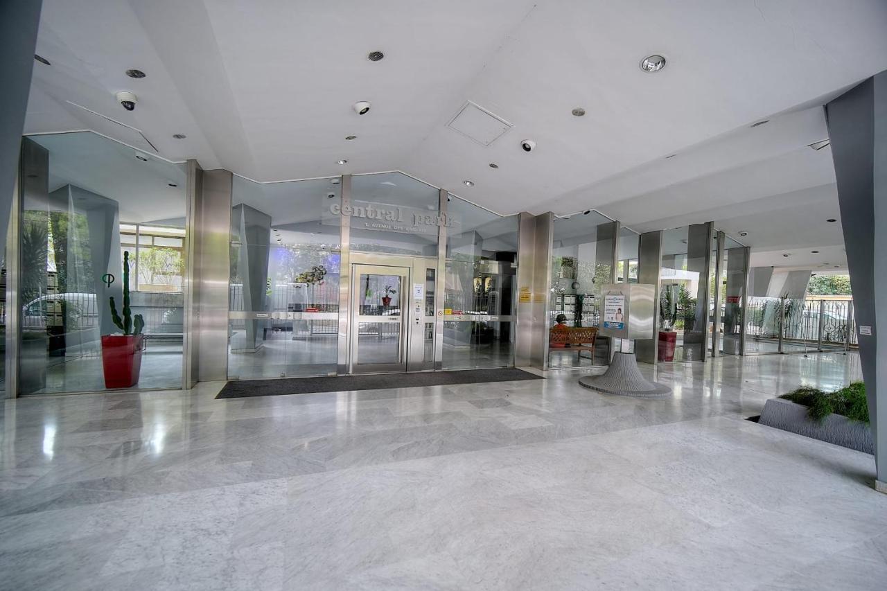 Apartment Immogroom - Terrace - Near Shops - Parking - Wifi - Ac Livingroom