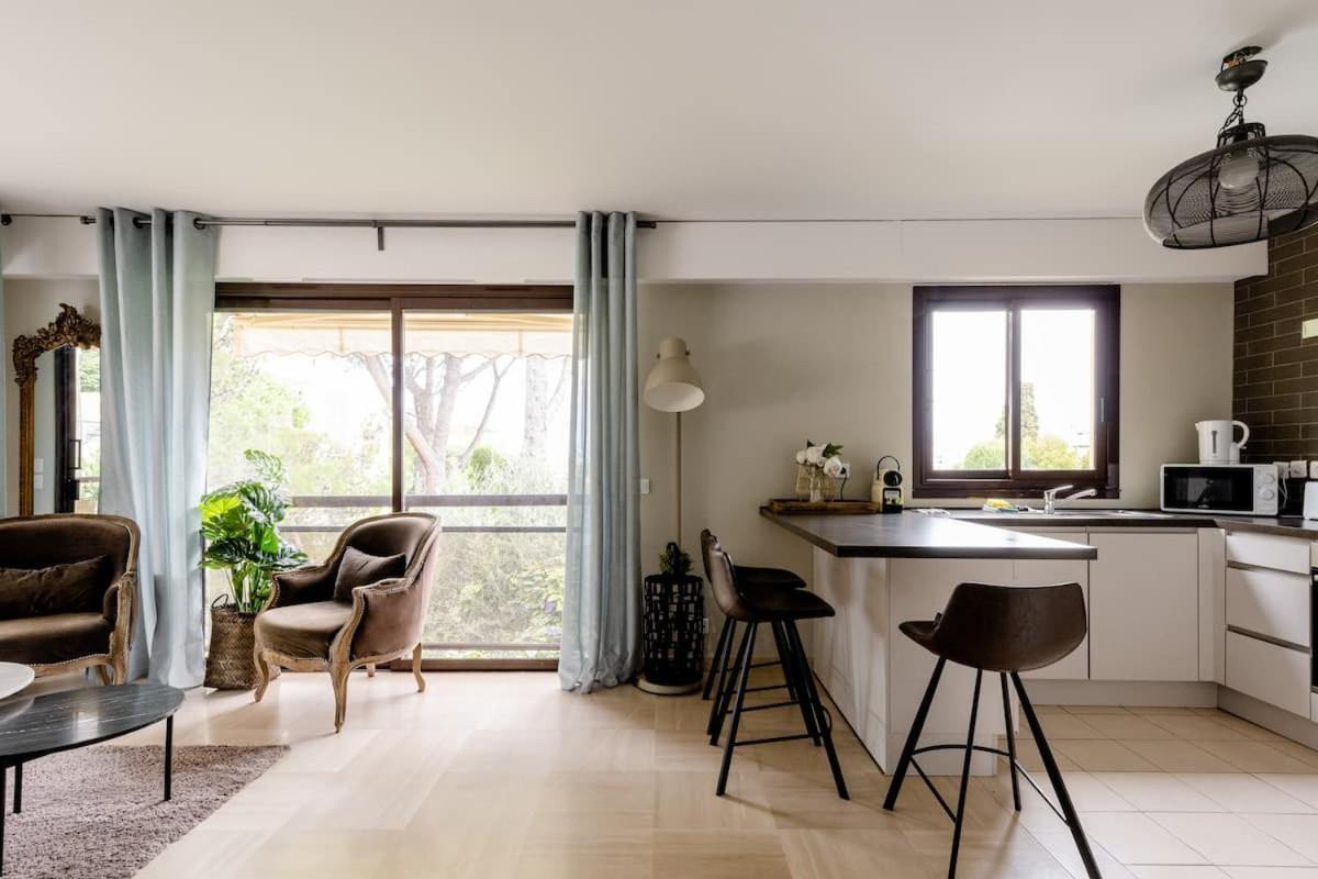 Mi Casa Tu Casa - Pg * Cannes