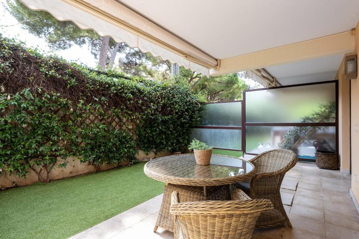 Mi Casa Tu Casa - Pg * Cannes