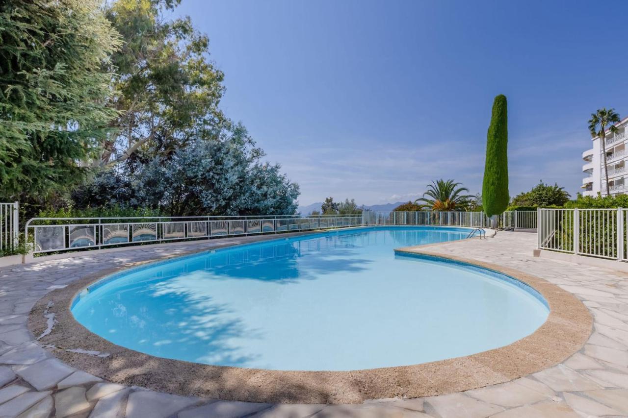 1-br Sea View Luxury Residential With Pool Apartment Cannes