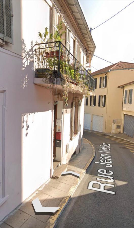 Appartement Studio   le Jean Nobles  Cannes