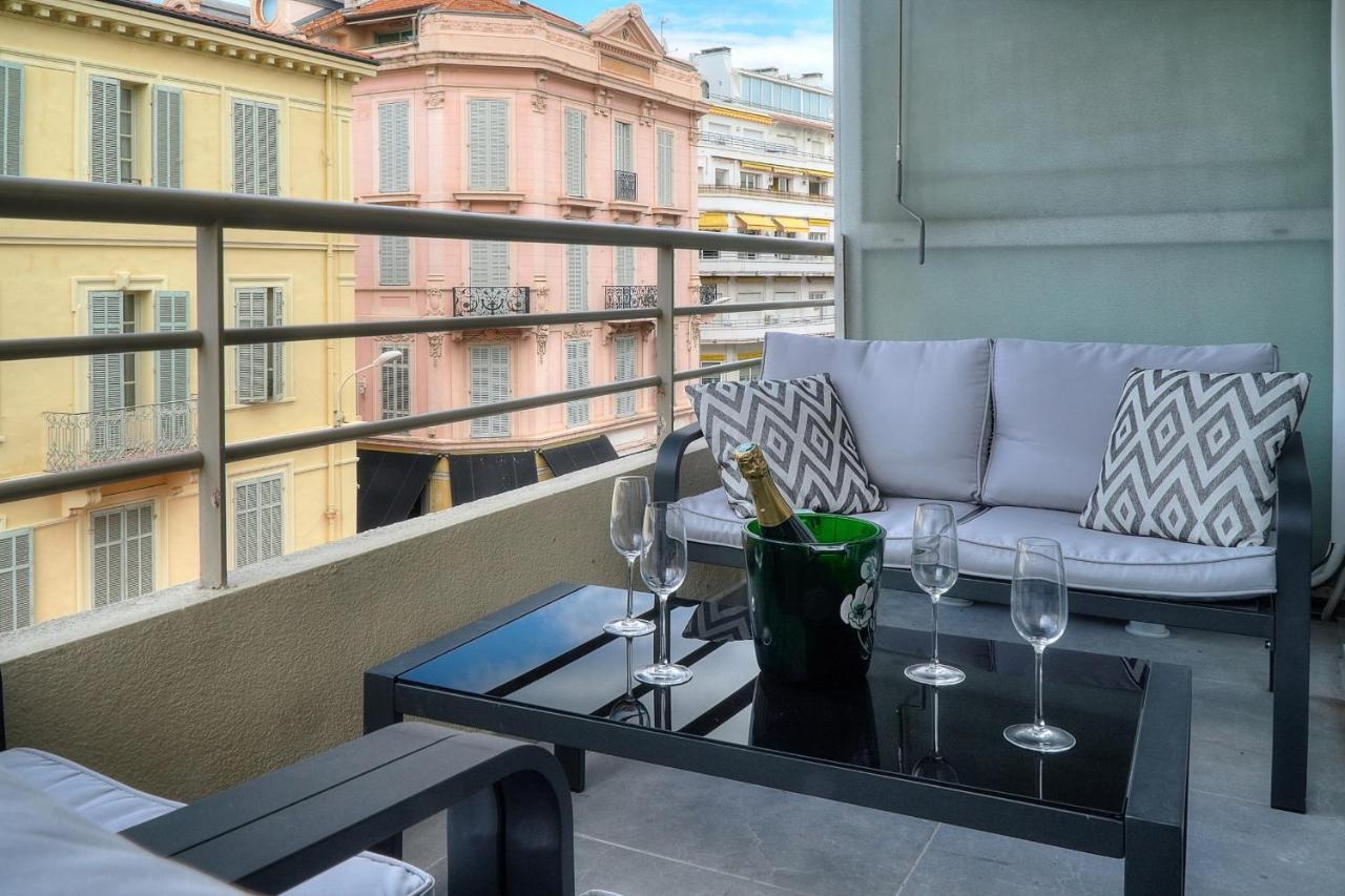 Luxury - Stunning With Terrace To Rent Grand Appartement