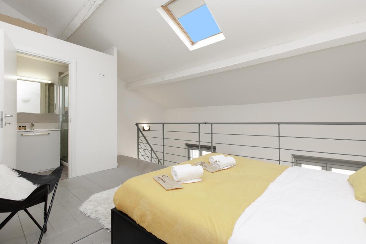 Doris Yourhosthelper Apartment *