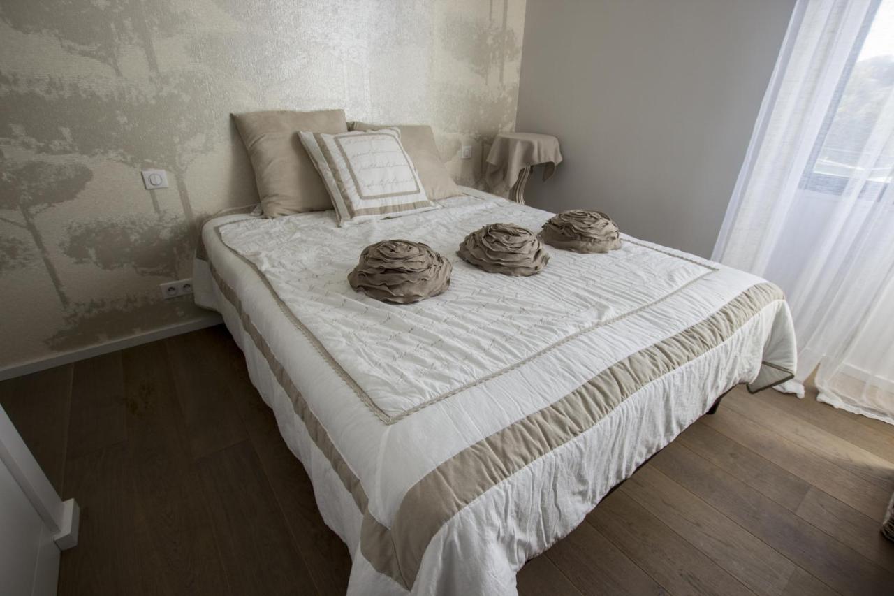 Superbe Maison De Pousada *