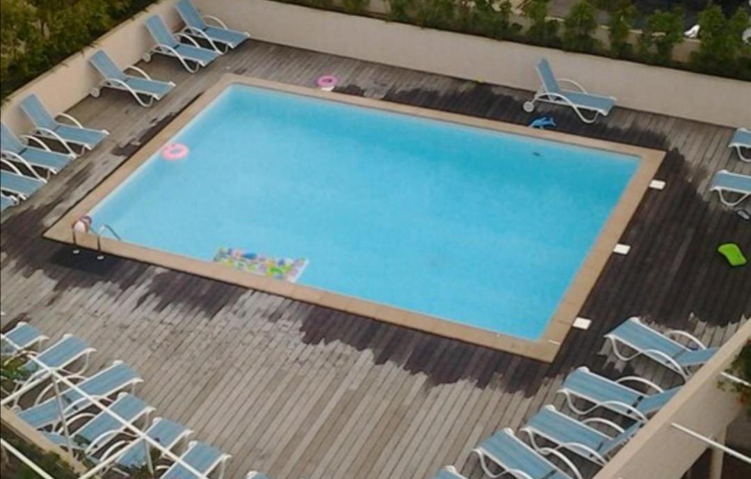 Pool *