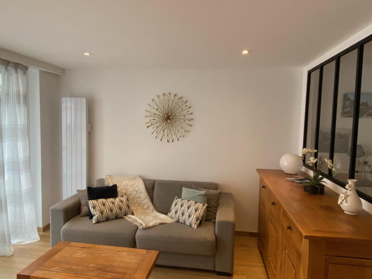 Appartement 30 M2 Hyper Centre, Neuf, Parking Gratuit, 3 étoiles