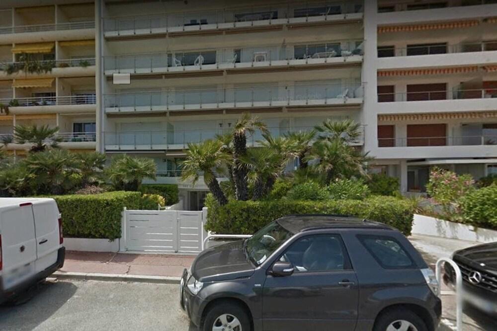 Sea View Flat, Beach Access By Guestready Appartement