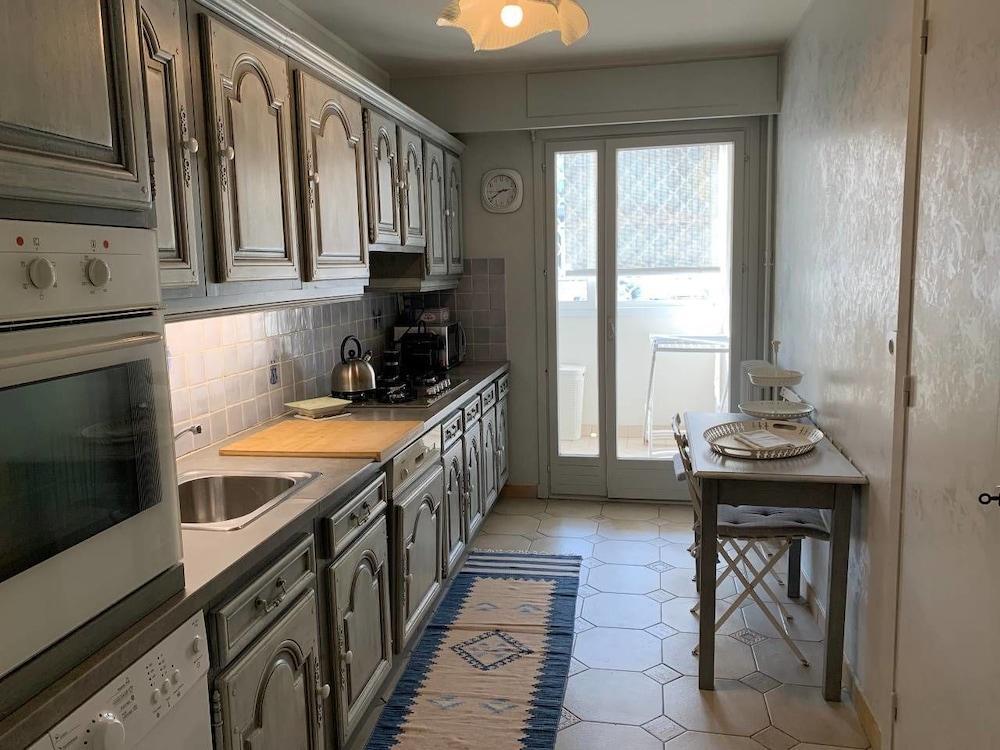 Sea View Flat, Beach Access By Guestready Appartement *