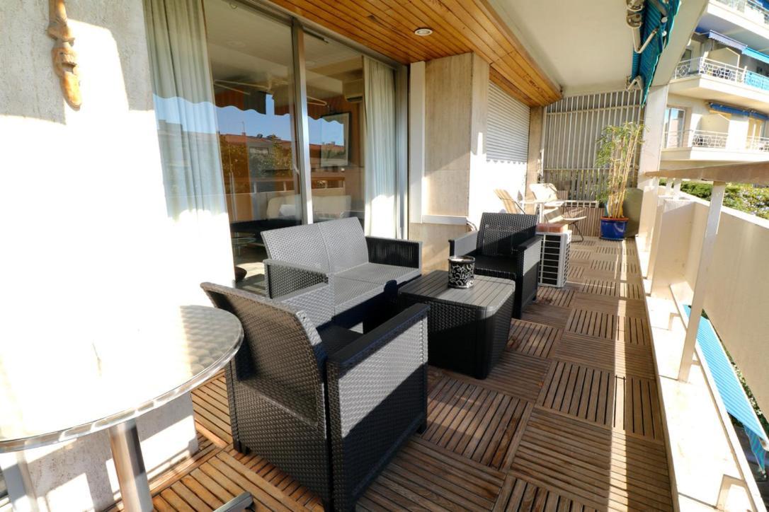 Apartment 2, 3 And 4 Bedroom Sea View Forville 5 Mins From The Palais *