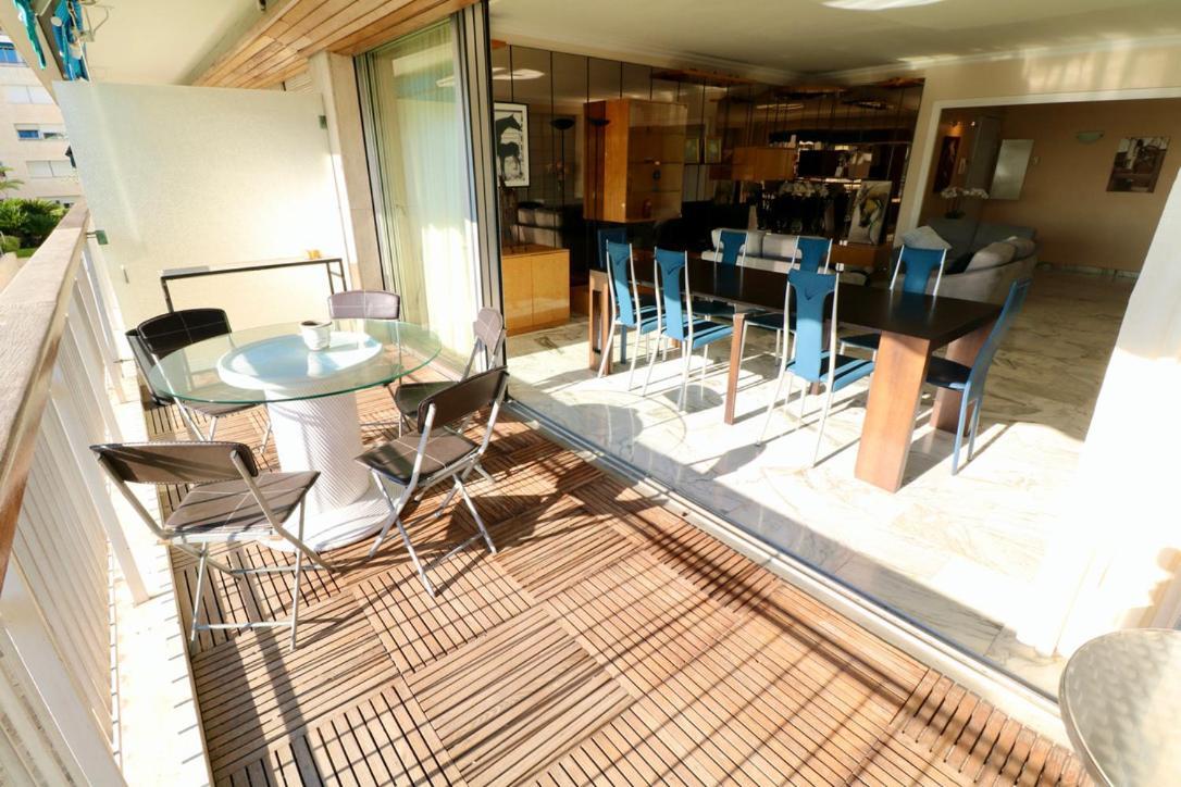2, 3 And 4 Bedroom Sea View Forville 5 Mins From The Palais *
