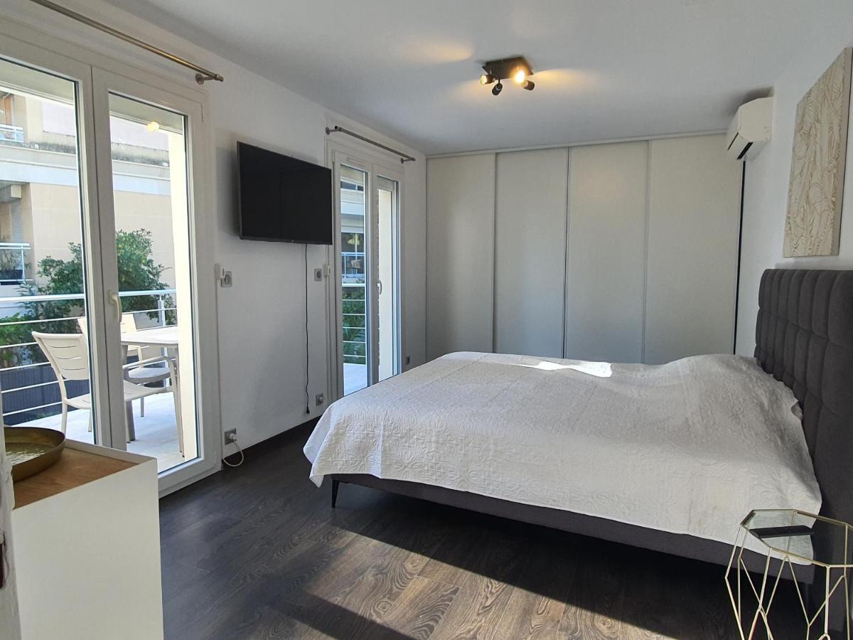 Paradise House 70m2, By Welcome To