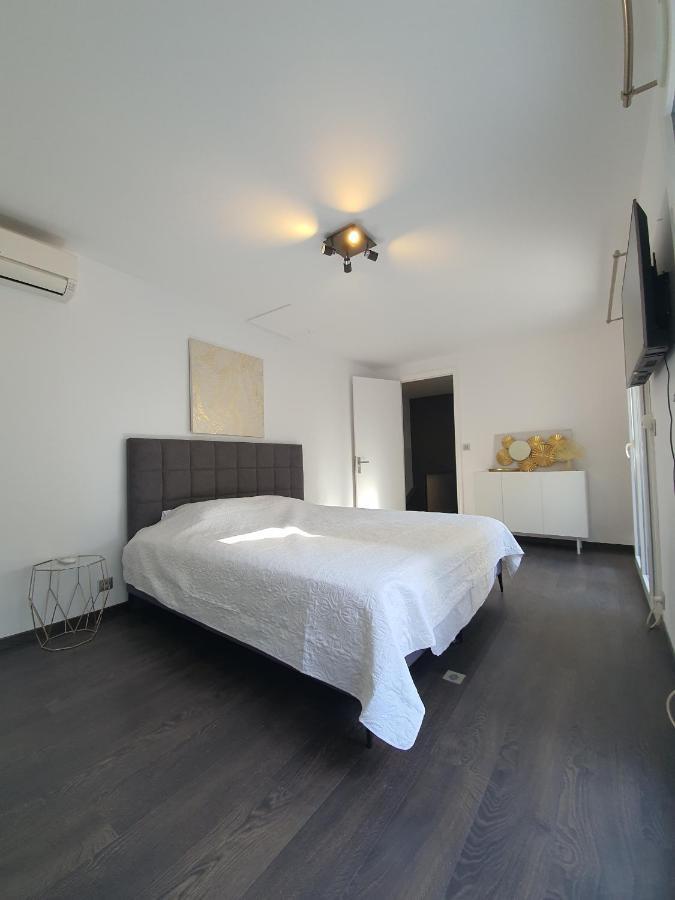 Paradise House 70m2, By Welcome To Cannes