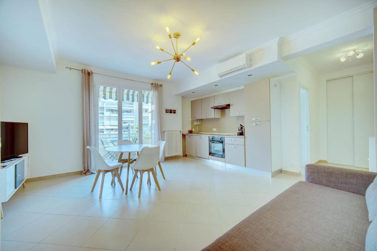 Immogroom - Terrace - 2 Bedrooms - Downtown - Air Conditioning - Wifi Apartment *